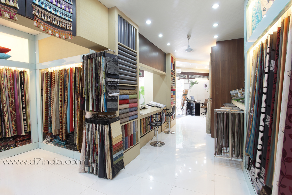 elegantly white shop view4