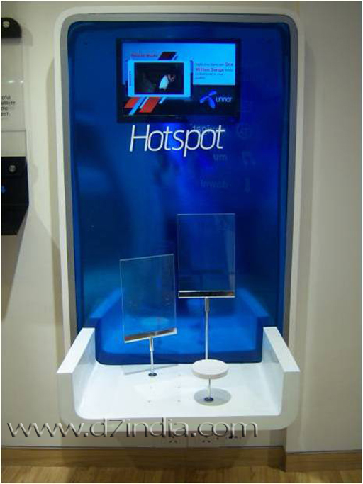 stylised company store uninor showroom view4