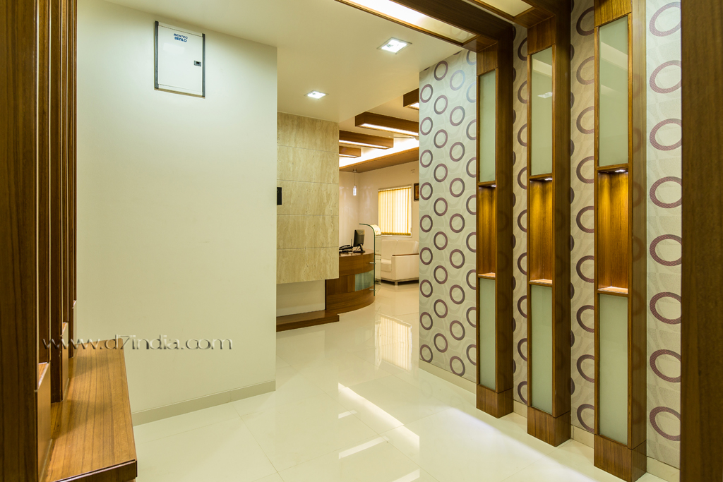 Lavish Mandhare entryview